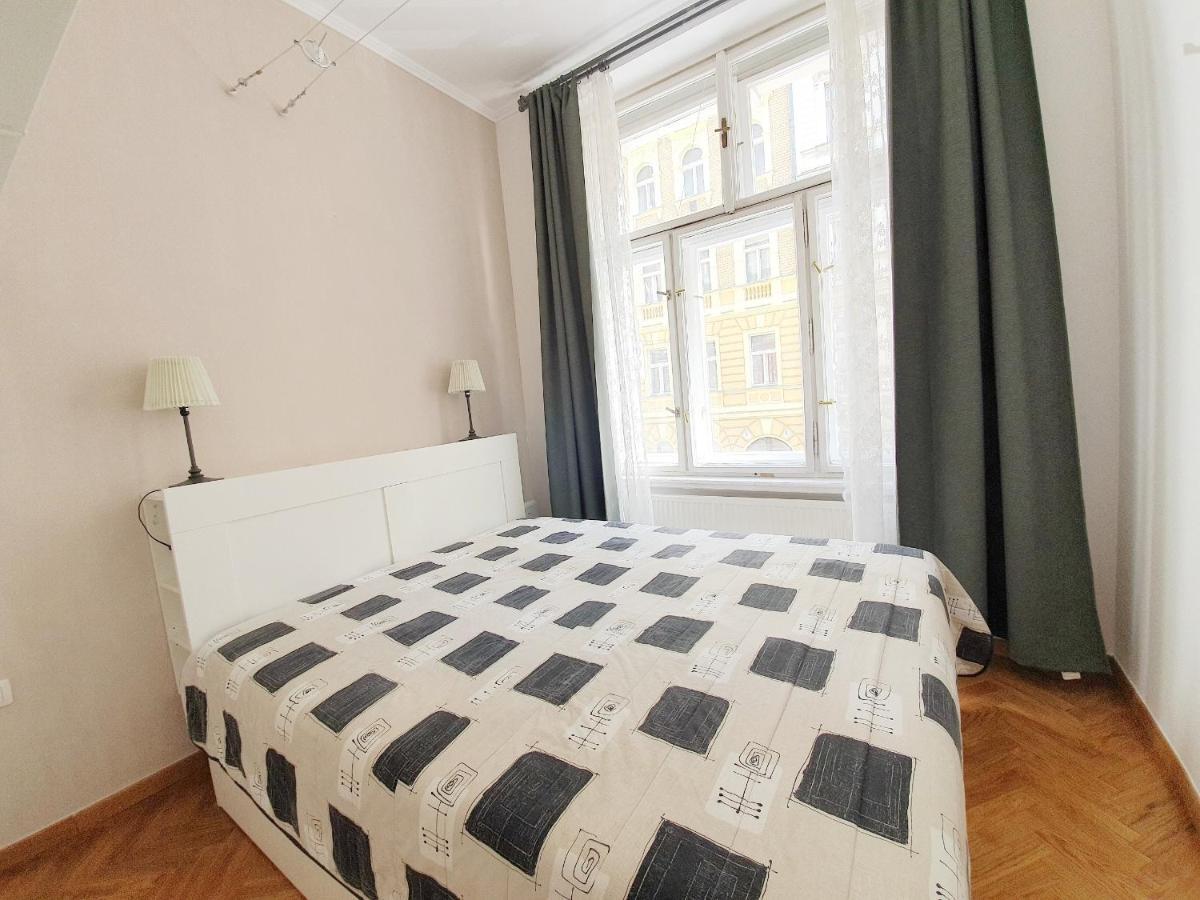 Apartment Prague Ngoại thất bức ảnh